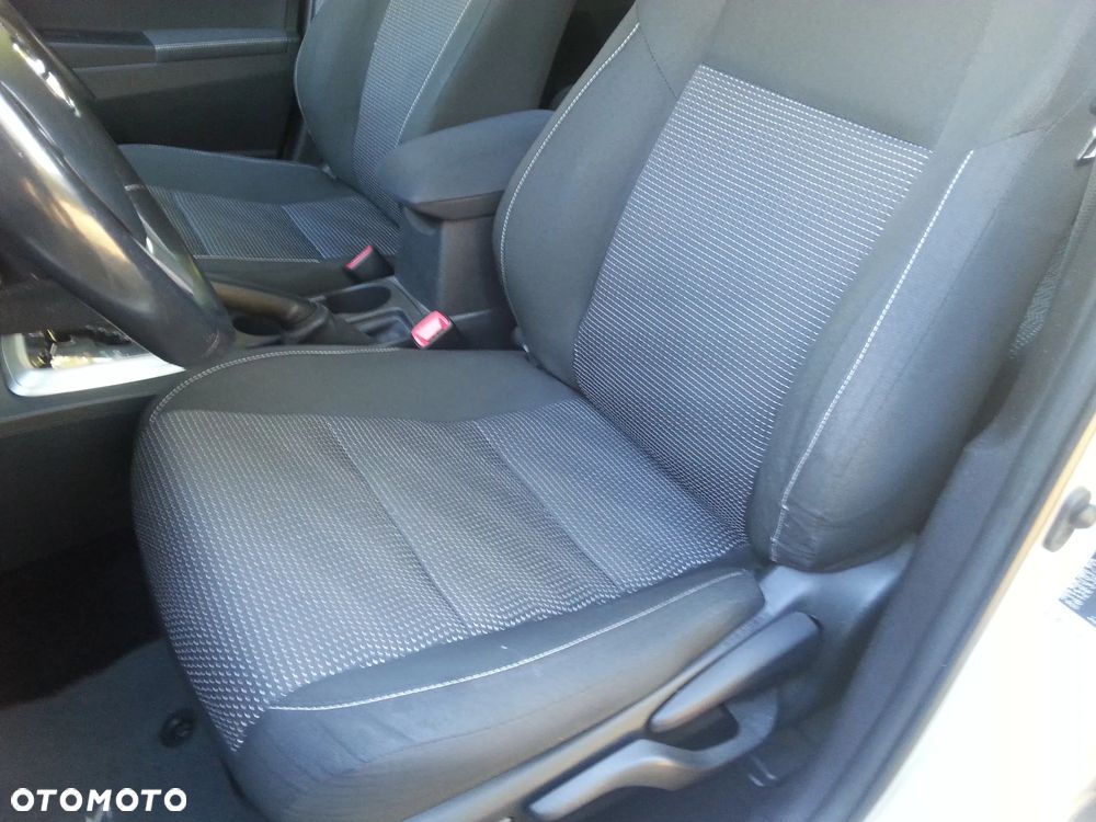 Toyota Auris 1.6 Premium MM - 12