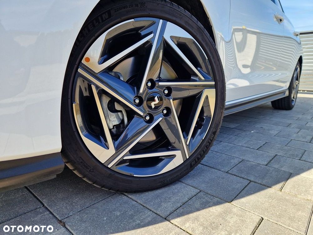 Hyundai i30 1.5 T-GDI 48V-Hybrid DCT Advantage - 3