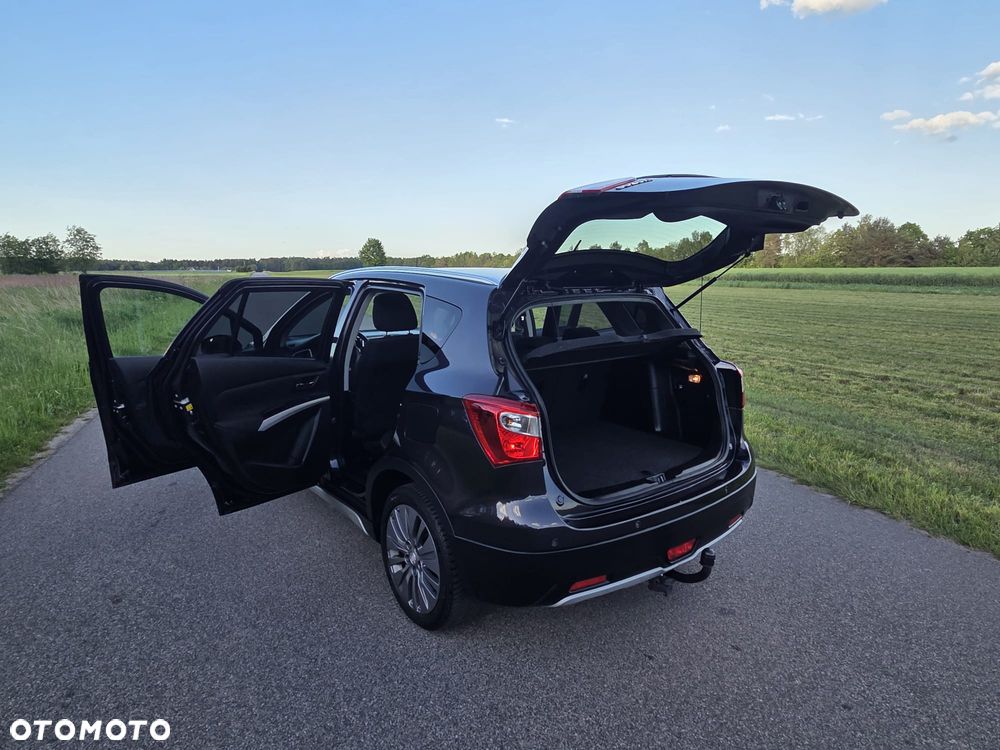 Suzuki SX4 Classic 1.6 VVT 4x4 Comfort - 9