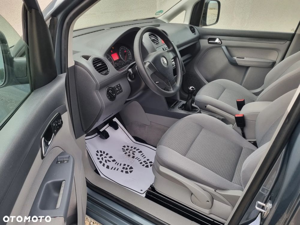 Volkswagen Caddy 1.4 Life (7-Si.) - 8