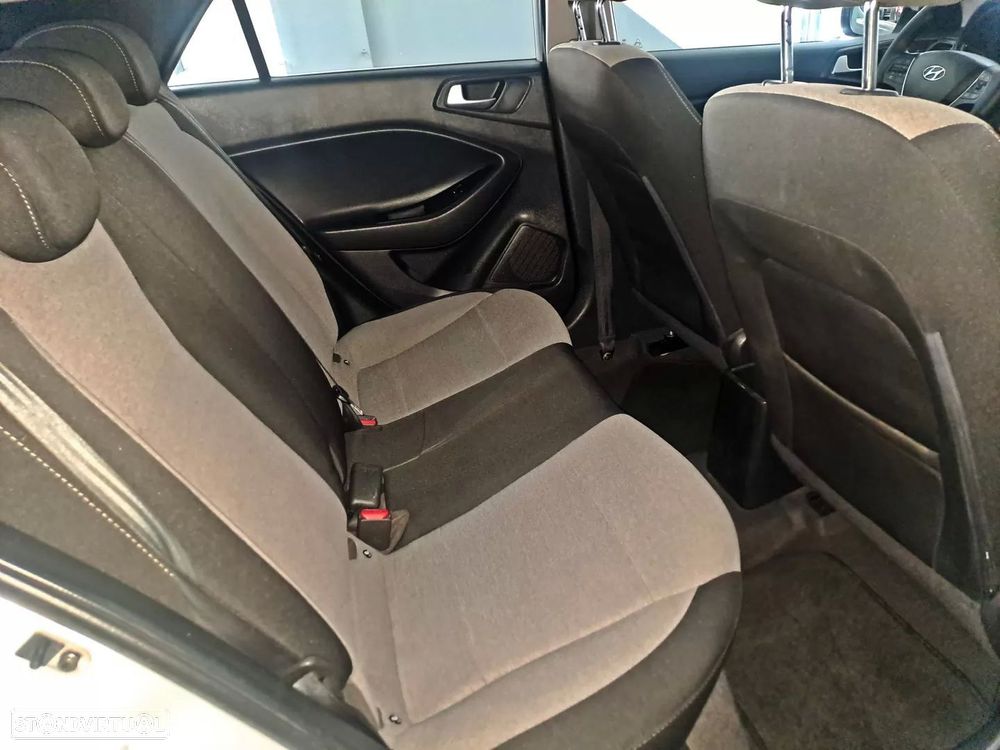 Hyundai i20 1.2 Comfort - 18