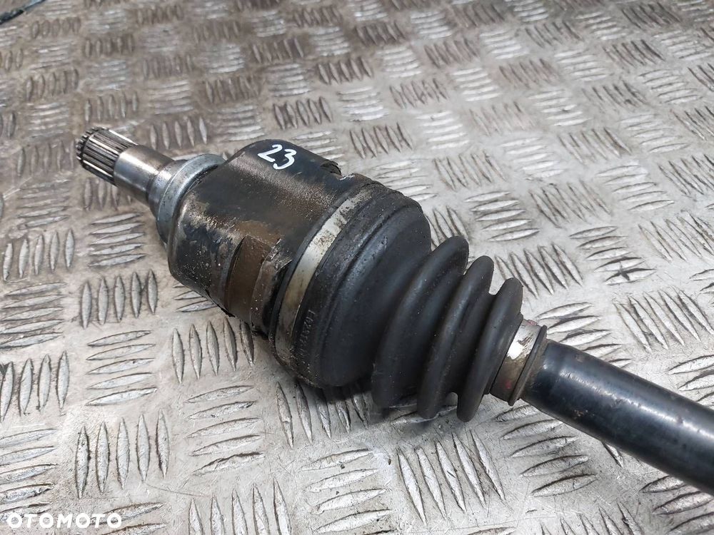 PÓŁOŚ PRAWY PRZÓD 5B TOYOTA COROLLA E12 1.6 16V - 4