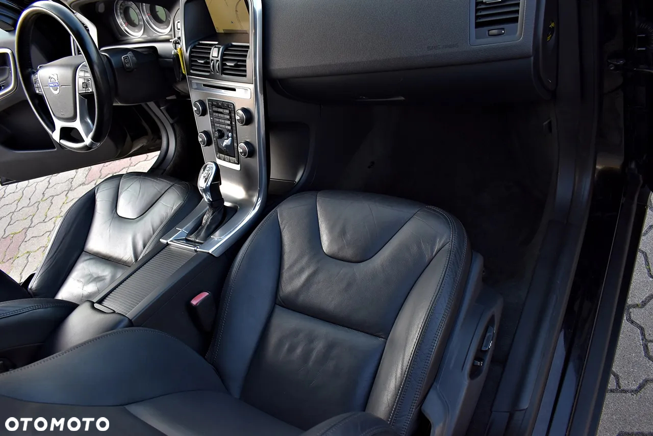Volvo XC 60 D3 Summum - 9