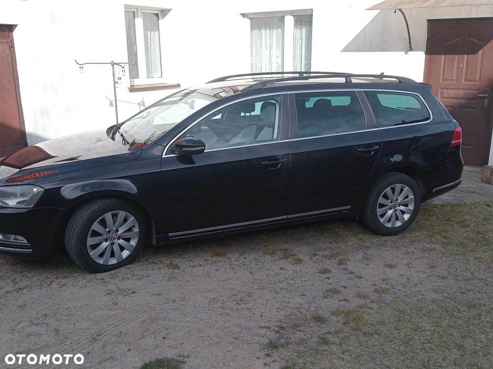 Volkswagen Passat 2.0 TDI Comfortline - 3