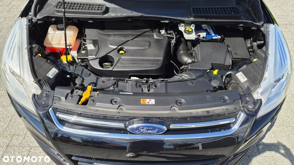Ford Kuga 2.0 TDCi 4x4 Titanium - 39