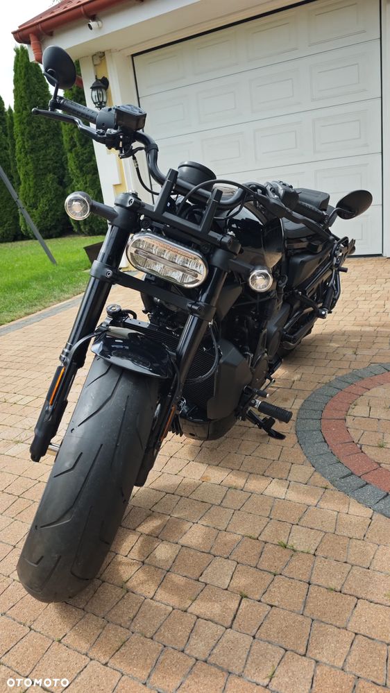 Harley-Davidson Sportster - 4