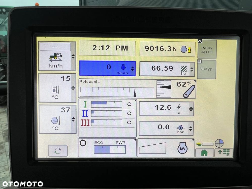 John Deere 6150R - 16