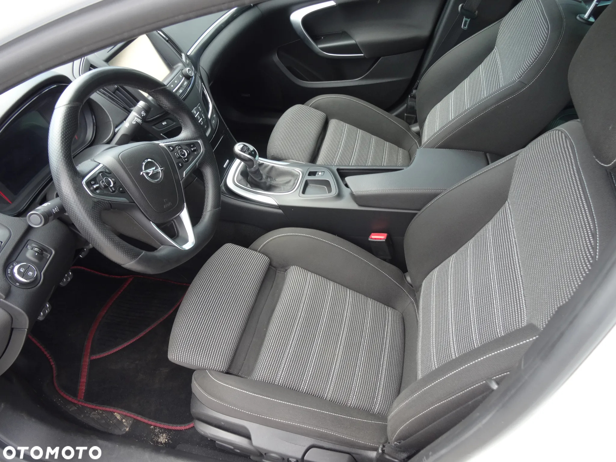Opel Insignia 2.0 CDTI Cosmo S&S - 11
