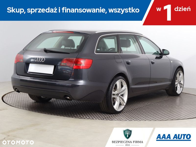 Audi A6 - 6