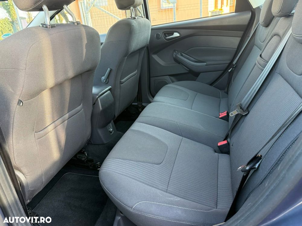 Ford Focus 1.6 EcoBoost Start-Stopp-System Titanium - 21