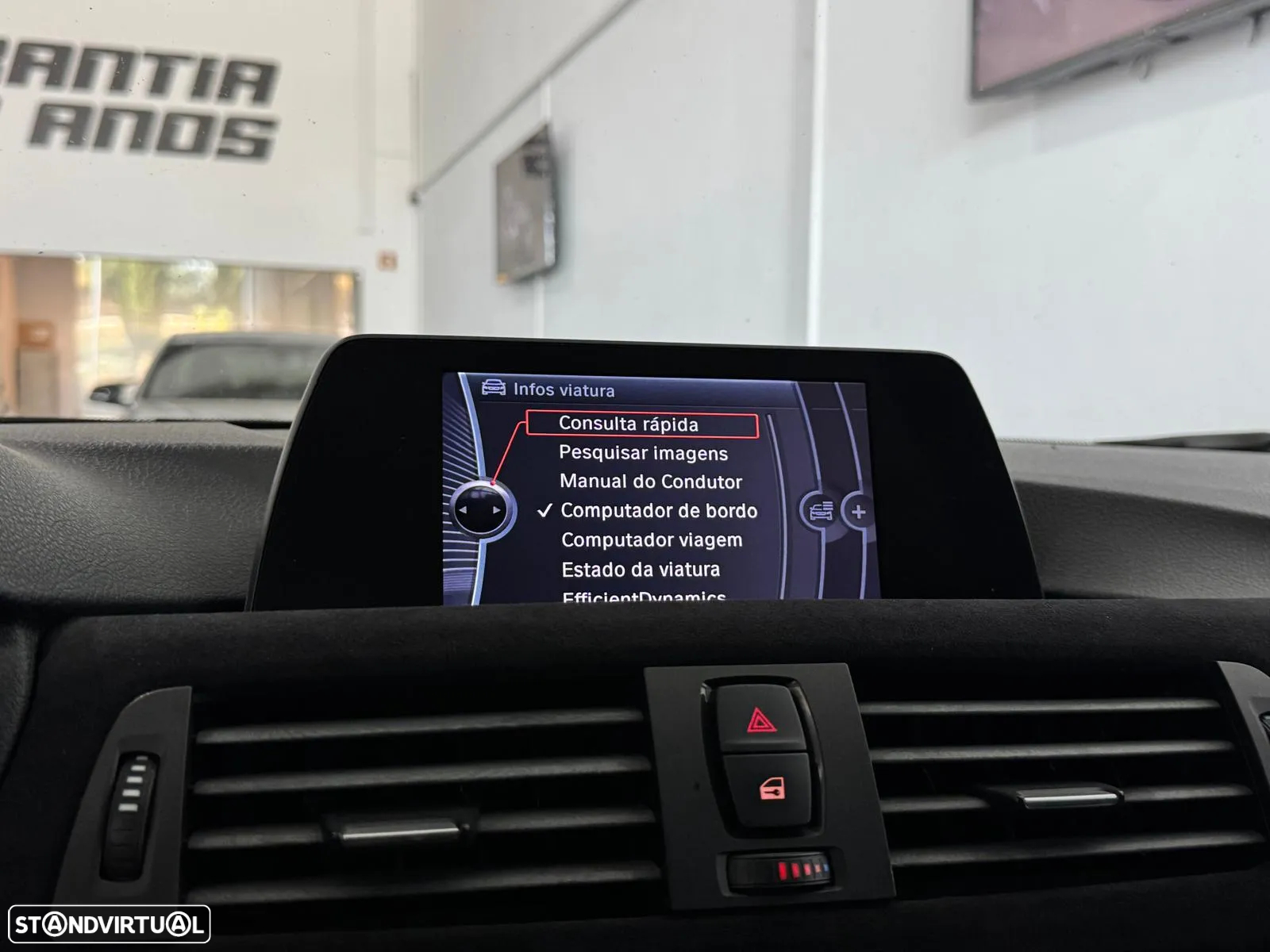 BMW 320 d EfficientDynamics Auto - 27