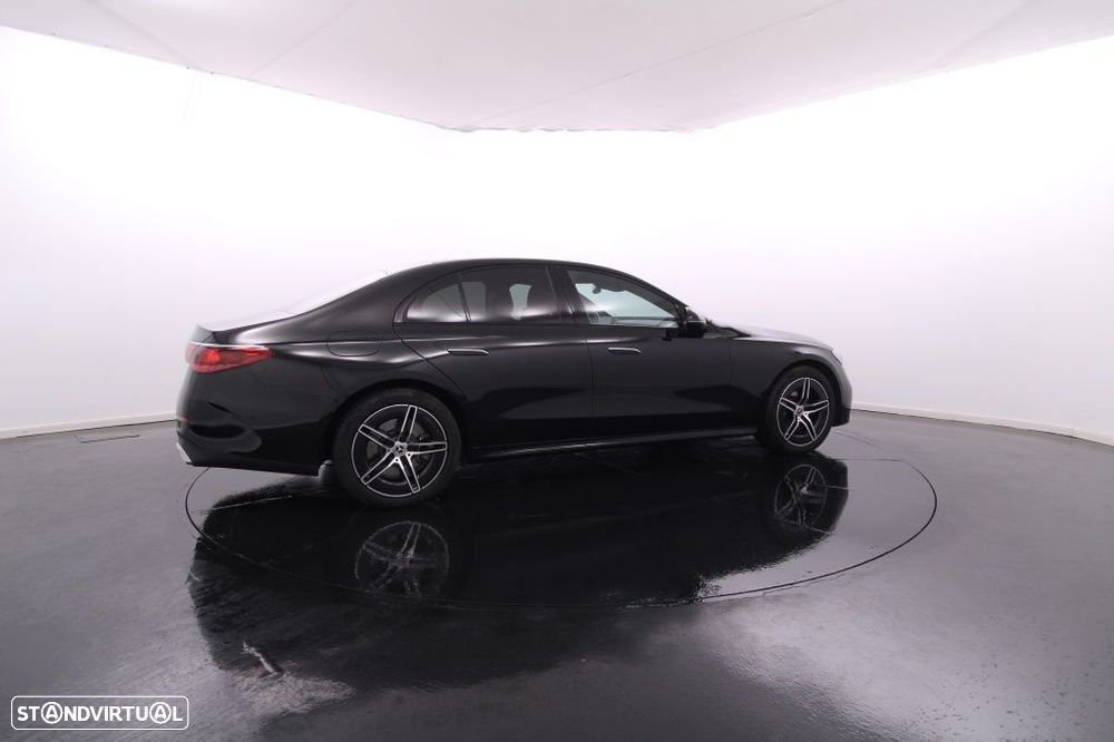 Mercedes-Benz E 300 de - 9