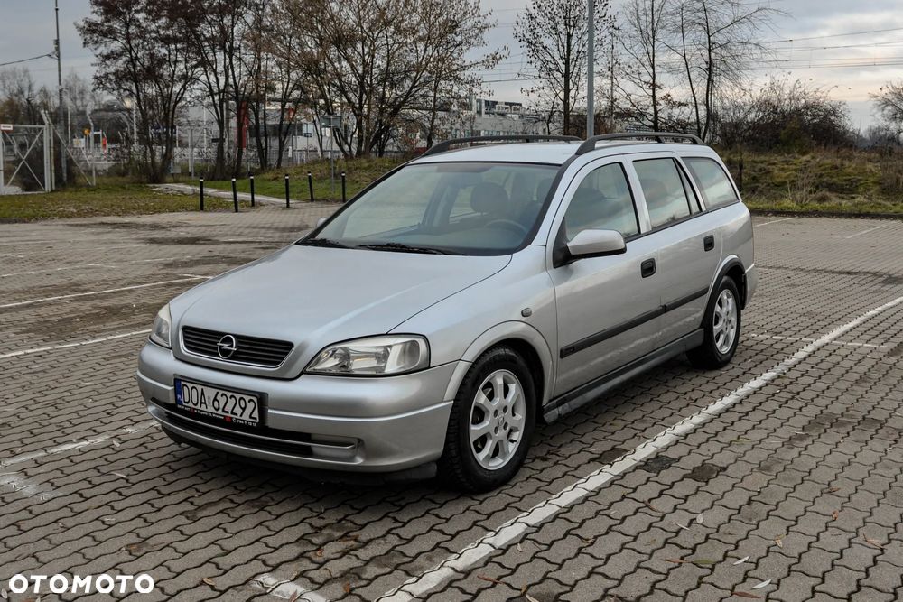 Opel Astra - 1