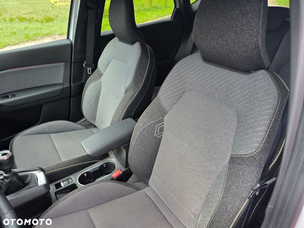 Renault Captur - 13