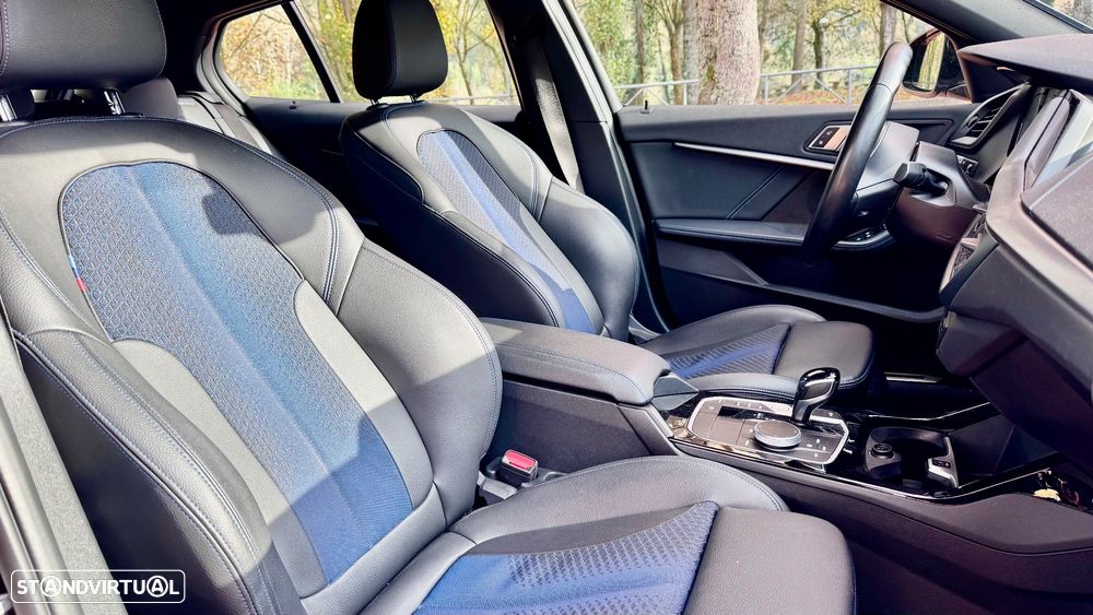 BMW 118 i Pack Desportivo M Auto - 11