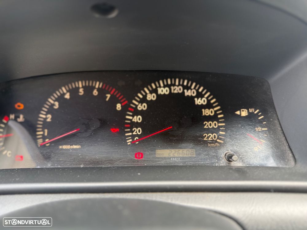 Toyota Corolla SW 1.4 Sol - 9