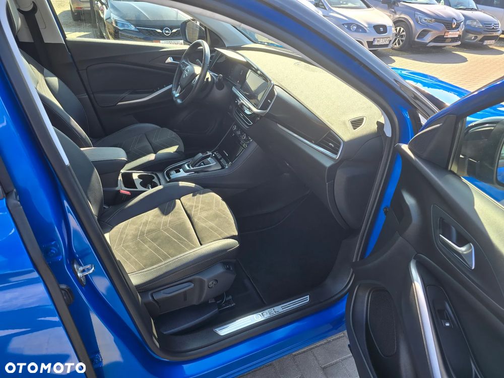 Opel Grandland X - 11