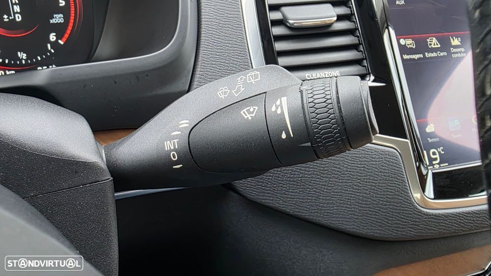 Volvo XC 90 2.0 D4 Momentum - 45