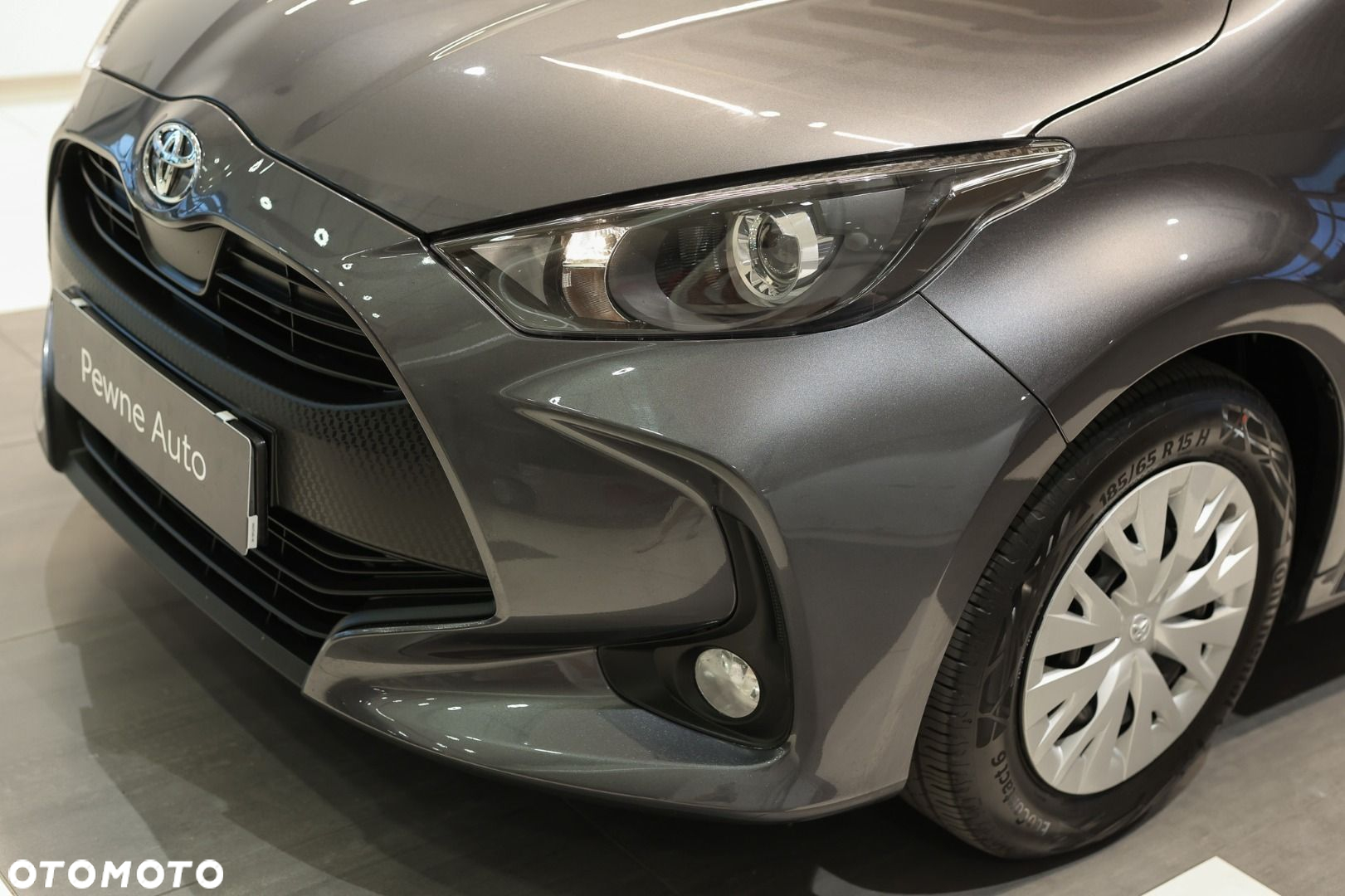 Toyota Yaris - 23