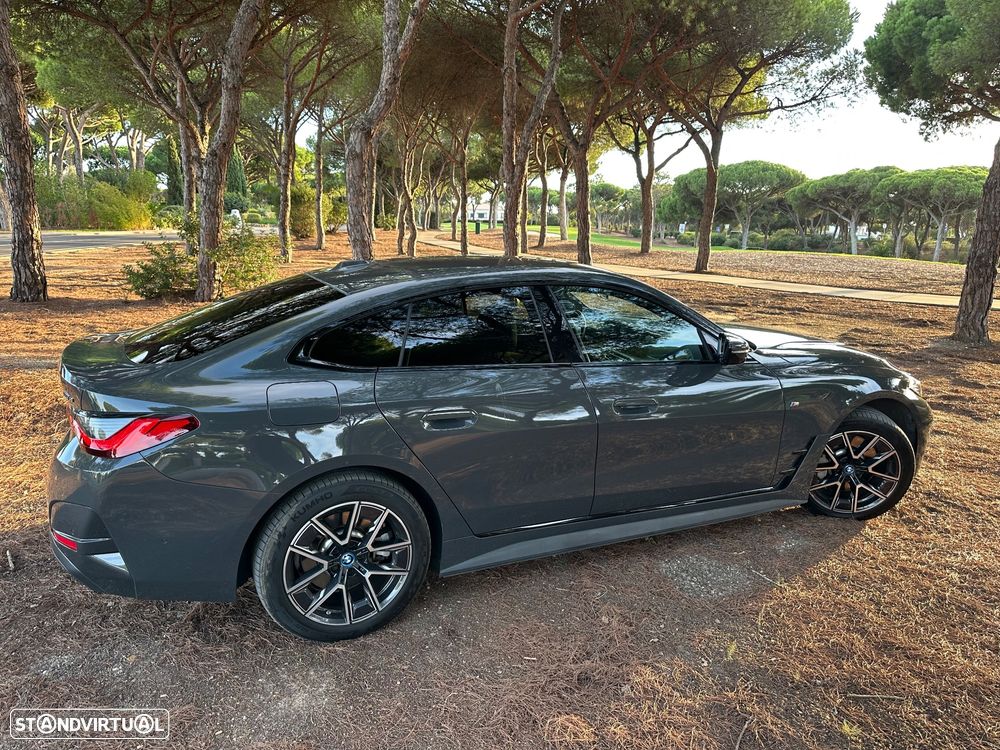 BMW i4 eDrive40 Pack Desportivo M - 11