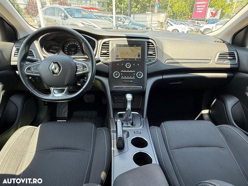Renault Megane - 5