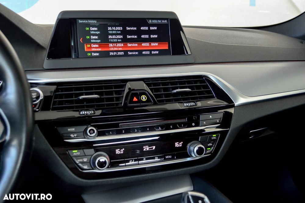 BMW Seria 5 520d AT - 23