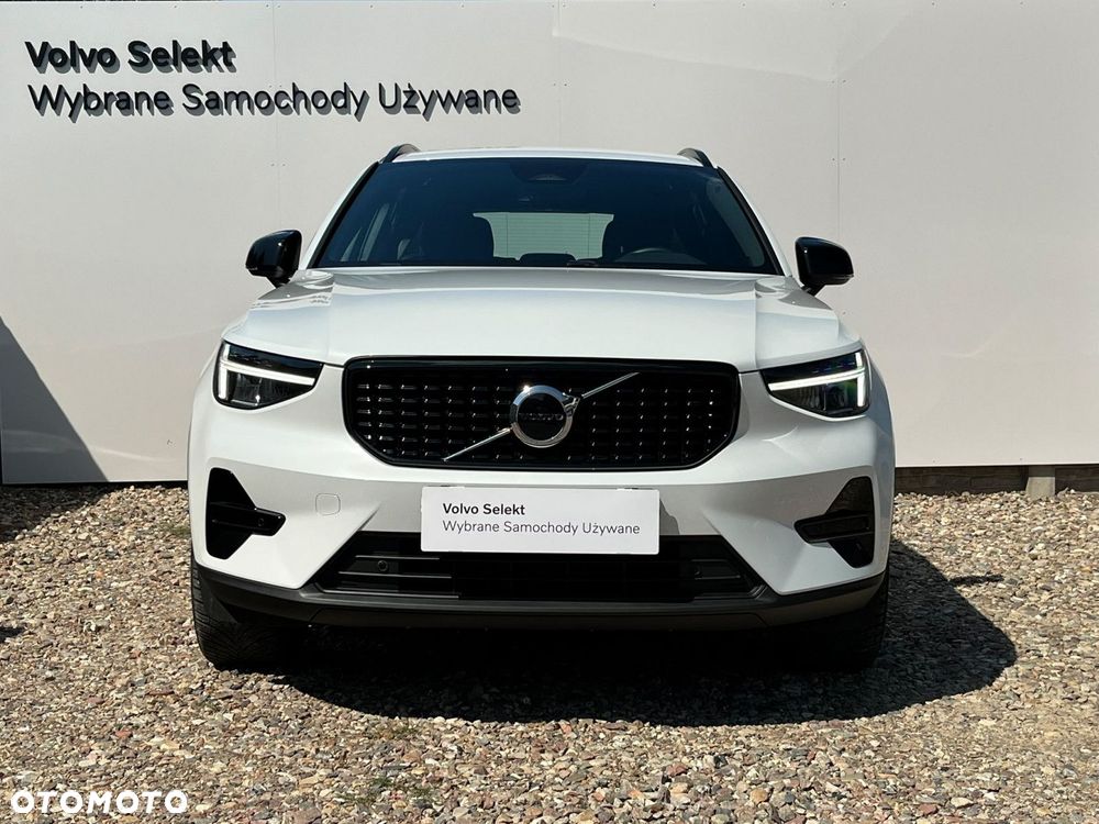 Volvo XC 40 - 3