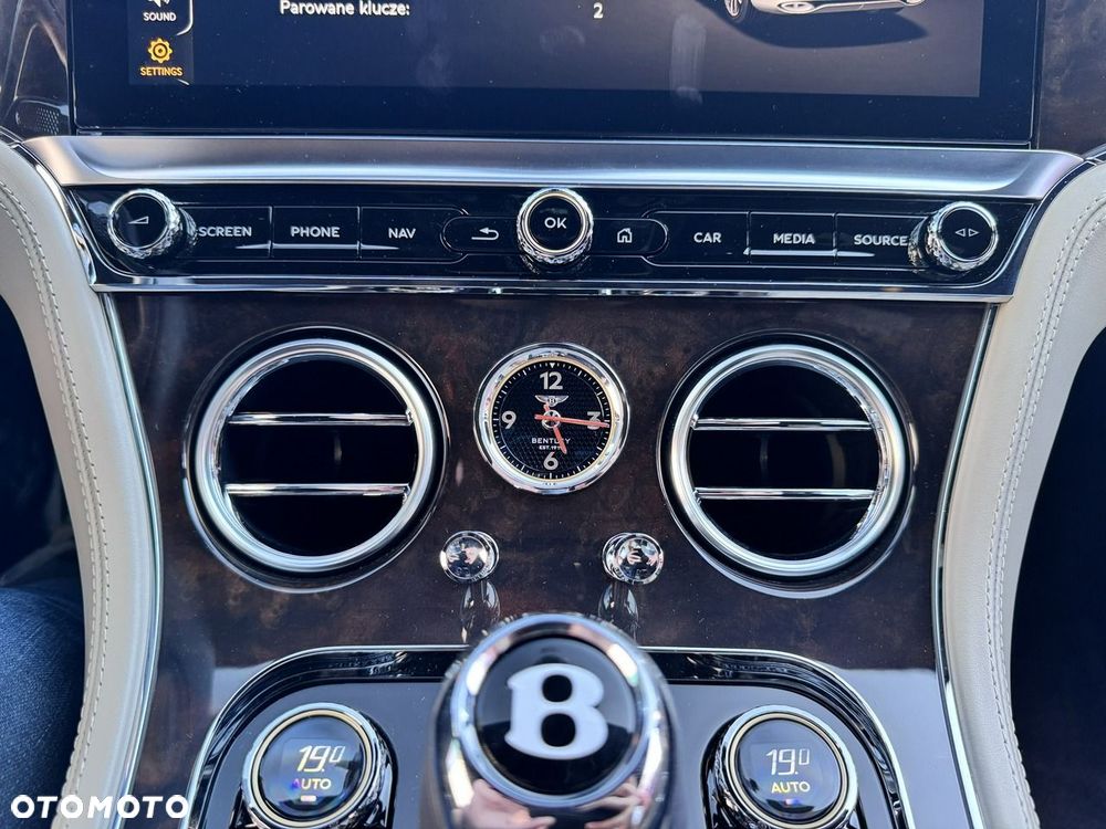 Bentley Continental GT V8 - 24