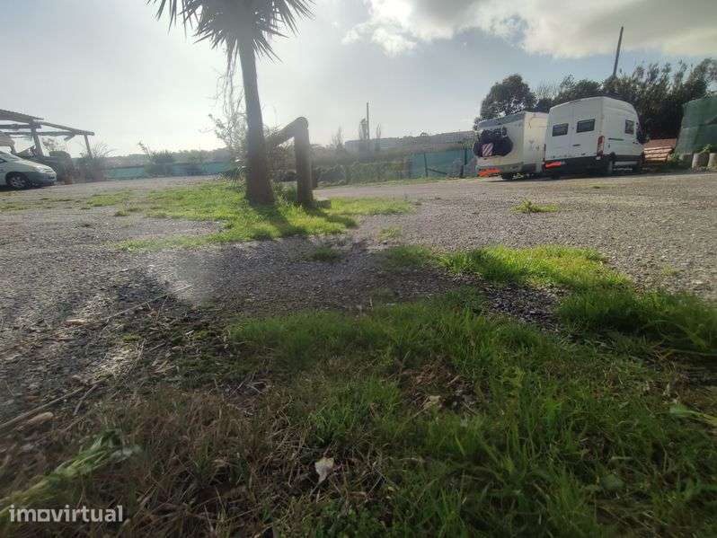 Lugar para barcos ou autocaravana - Grande imagem: 2/8