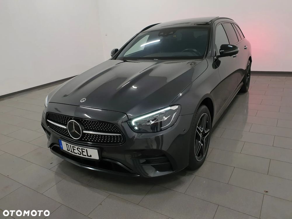 Mercedes-Benz Klasa E 300 de 4Matic 9G-TRONIC AMG Line - 37