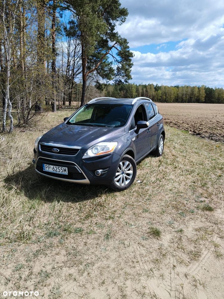 Ford Kuga - 1