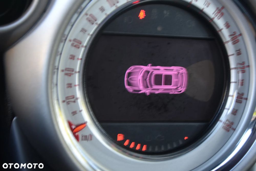 MINI Countryman - 24