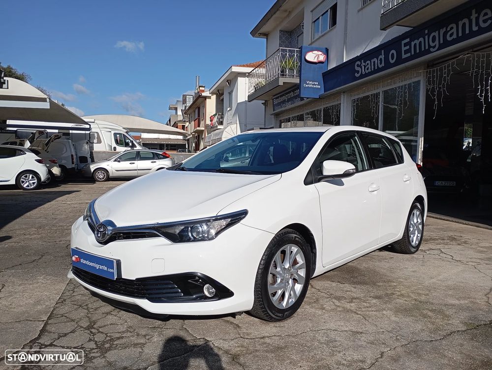 Toyota Auris 1.2 Turbo Design Edition