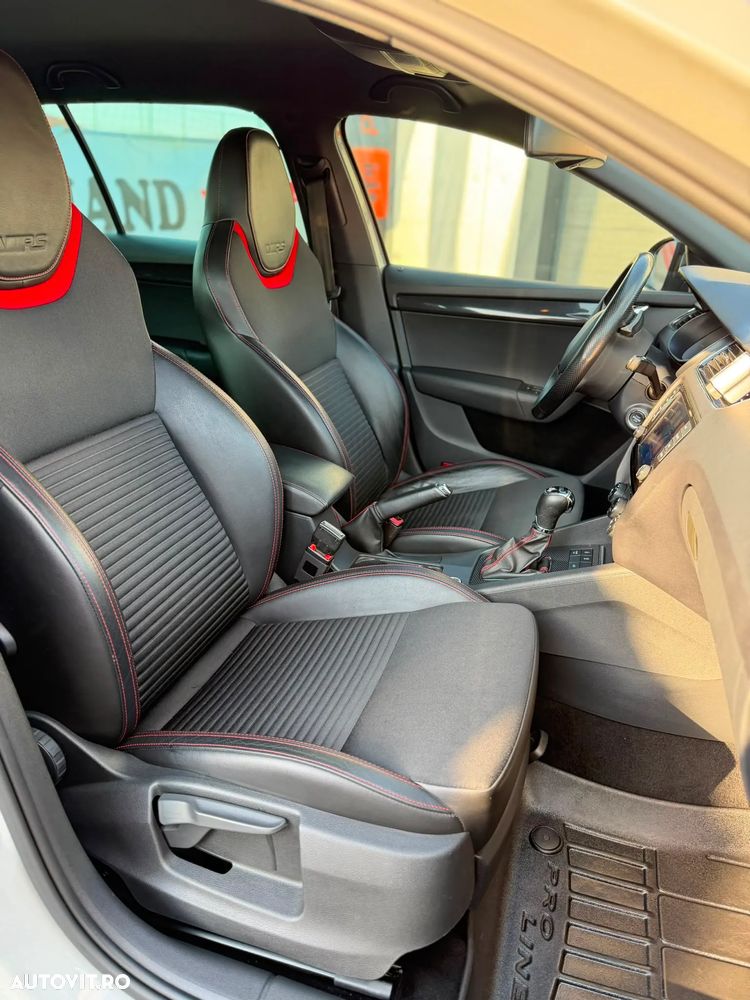 Skoda Octavia 2.0 TDI DSG 4X4 RS - 18