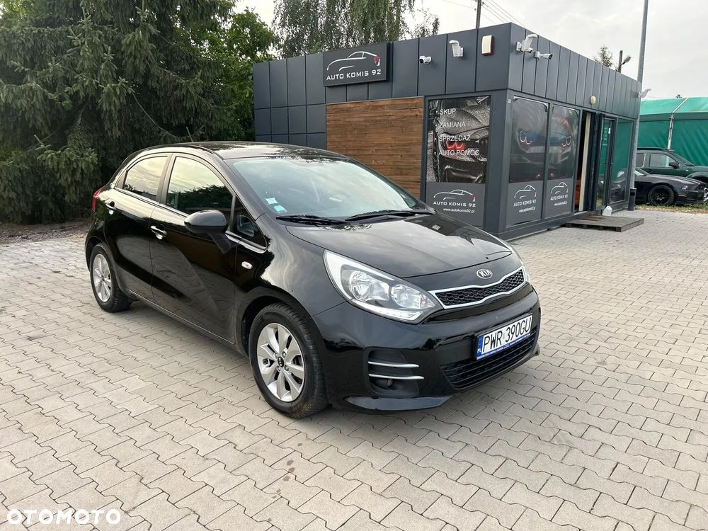 Kia Rio 1.2 L - 1