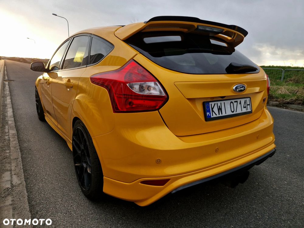 Ford Focus - 10