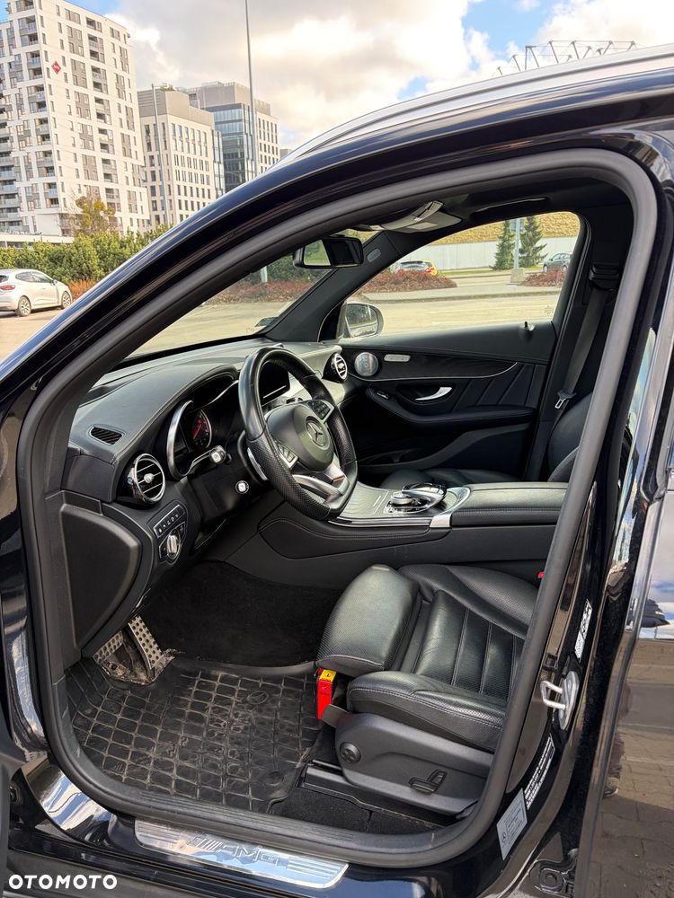 Mercedes-Benz GLC AMG 43 4-Matic - 4