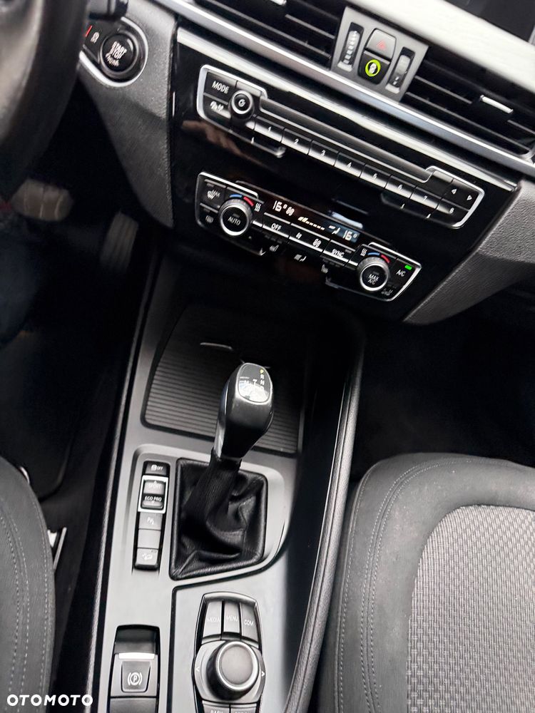 BMW X1 xDrive18d Advantage sport - 5