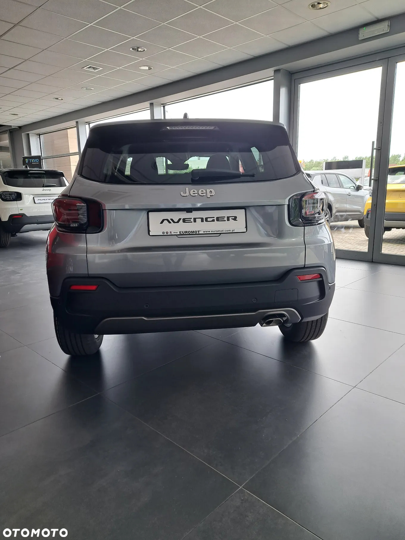Jeep Avenger 1.2 T3 mHEV Longitude FWD eDCT6 - 5