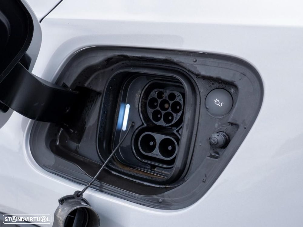 Volvo XC 40 Recharge Core - 10