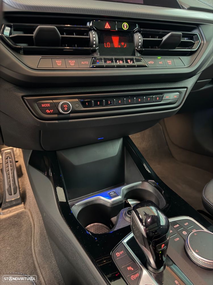 BMW 116 d Pack Desportivo M Auto - 20