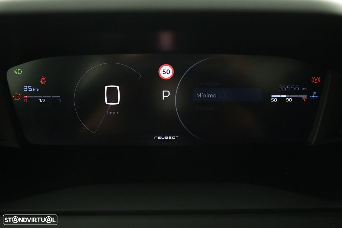 Peugeot 2008 1.2 PureTech Allure EAT8 - 16