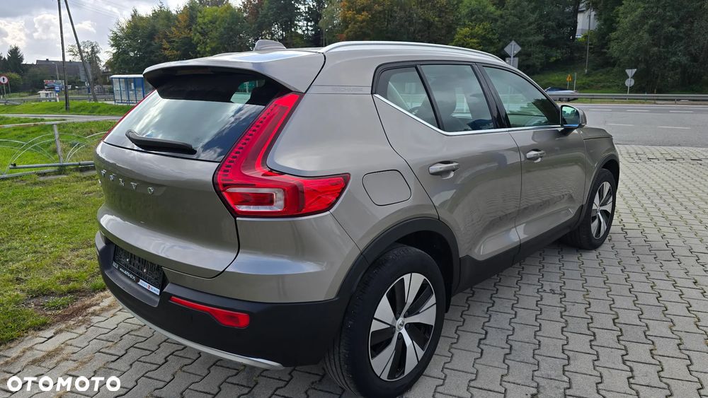Volvo XC 40 T5 Plug-In Hybrid Momentum Pro - 27