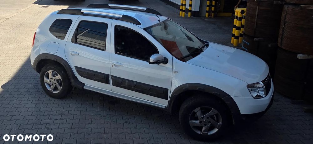 Dacia Duster dCi 90 FAP 4x2 Ambiance - 10