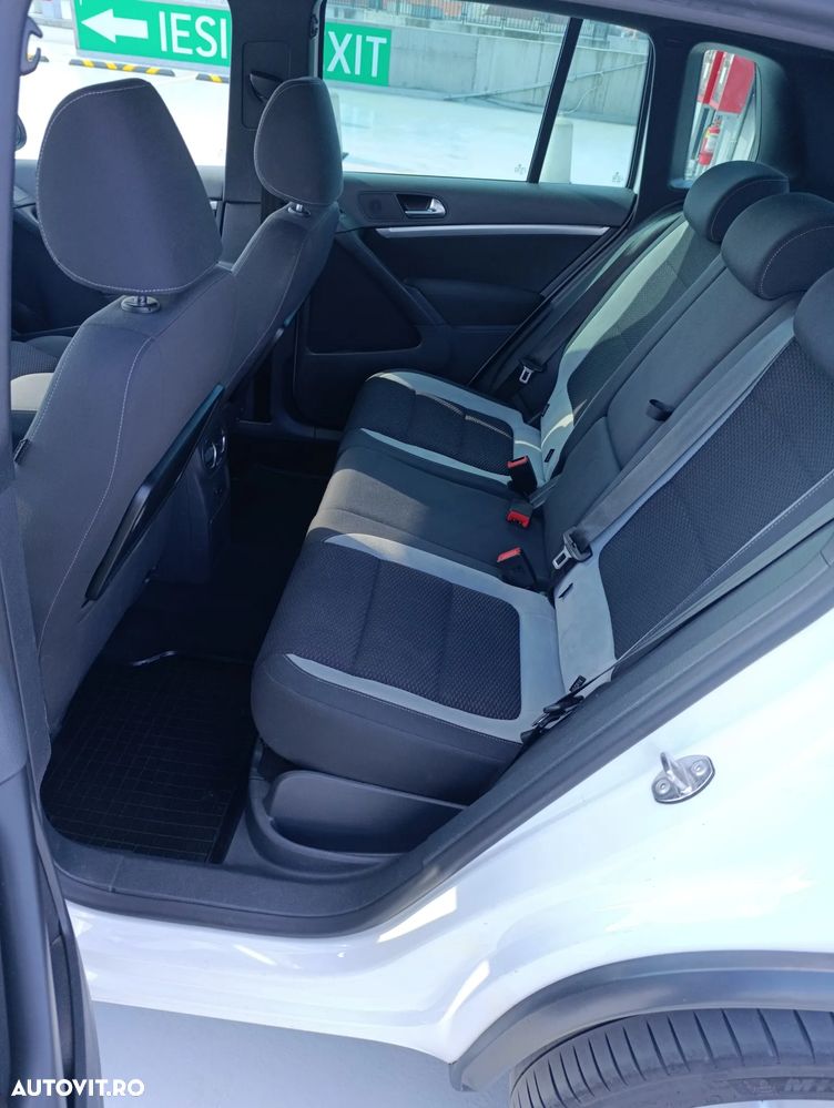 Volkswagen Tiguan 2.0 TDI DPF 4Motion Sport & Style - 6