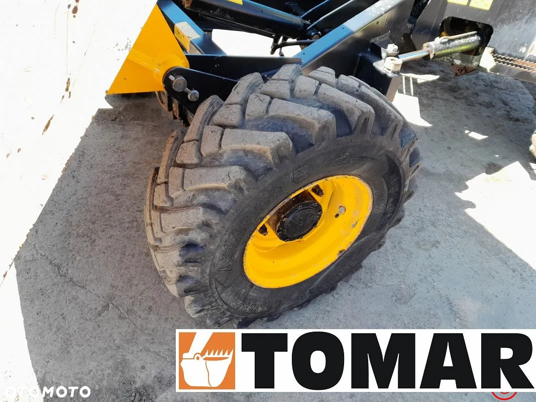 JCB 3TFT HYDROSTATIC - 12
