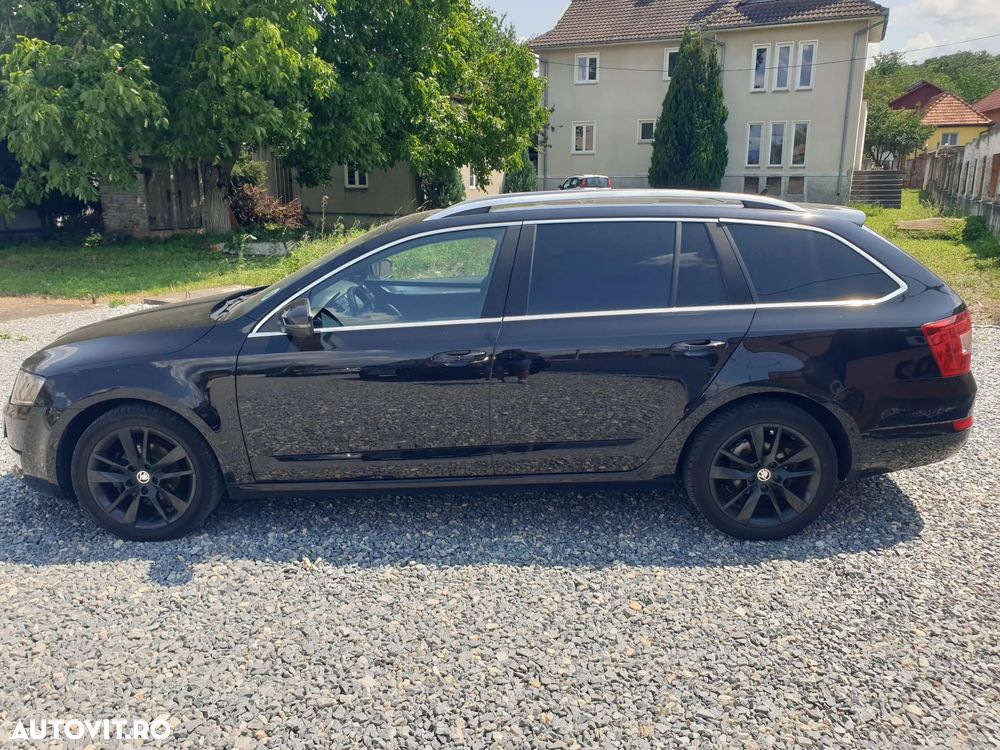 Skoda Octavia 1.6 TDI DSG Style - 5