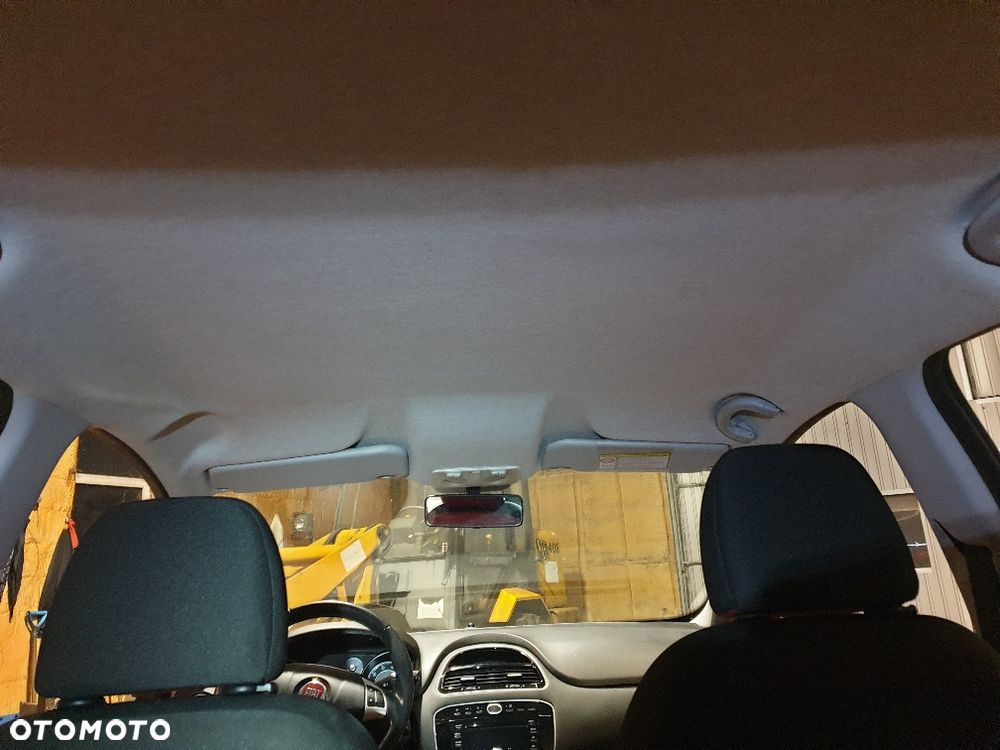 podsufitka Punto EVO 5 drzwi 2012r - 1