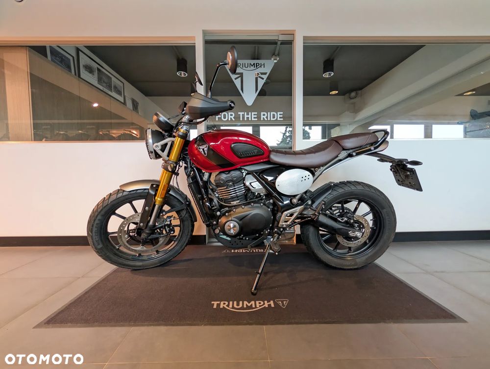 Triumph Scrambler - 9