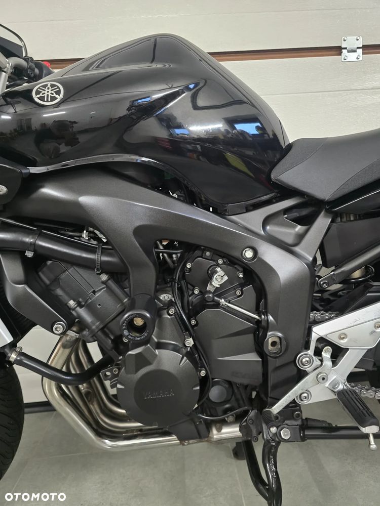 Yamaha FZ6 - 6